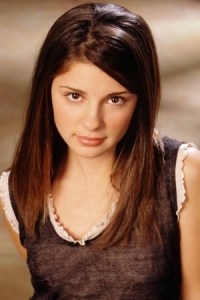 shiri-appleby-and-roswell-profile